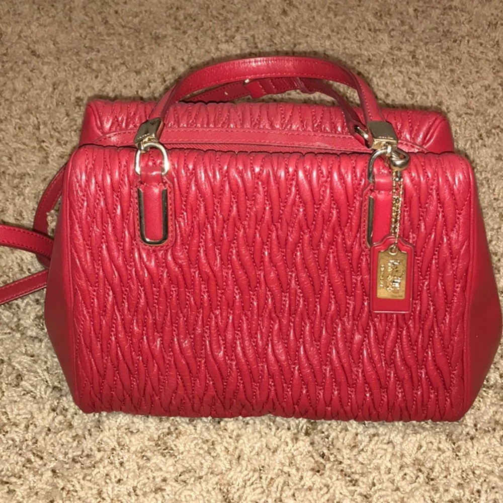 Stunning brand new without tags COACH purse